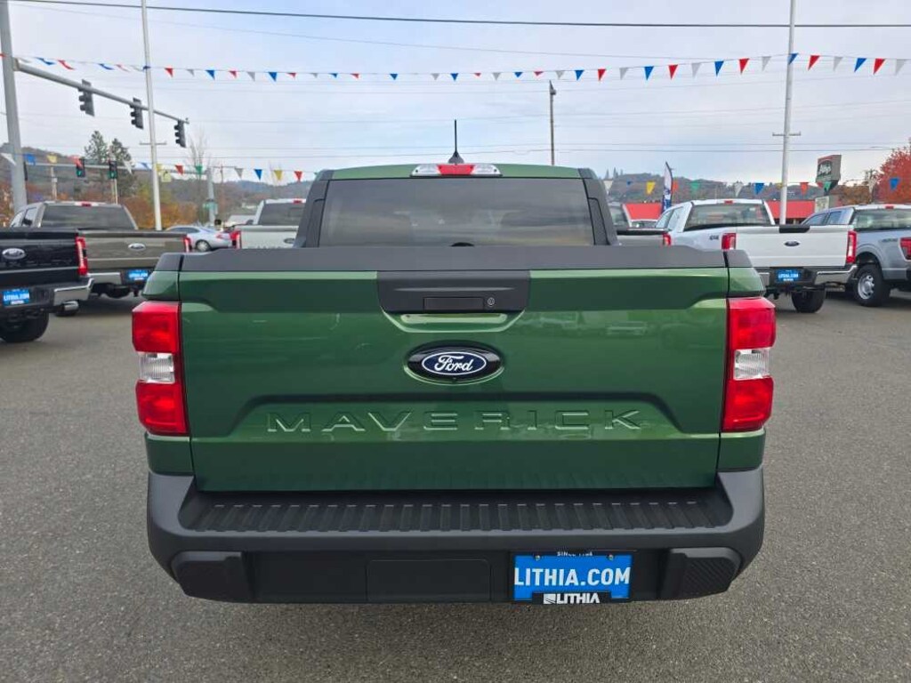 New 2025 Ford Maverick XL Truck