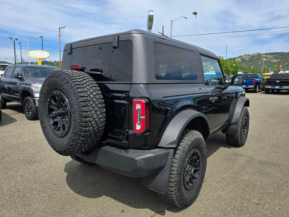 2022 Ford Bronco Wildtrak photo 3