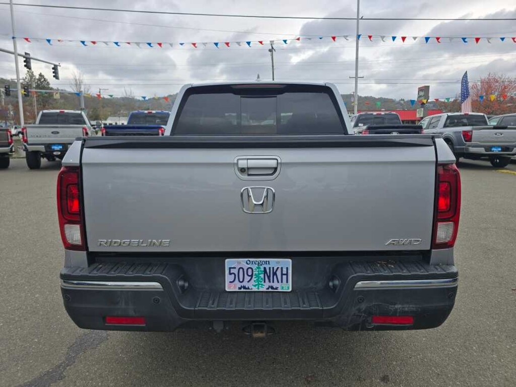 Certified 2018 Honda Ridgeline RTL-E Truck Crew Cab