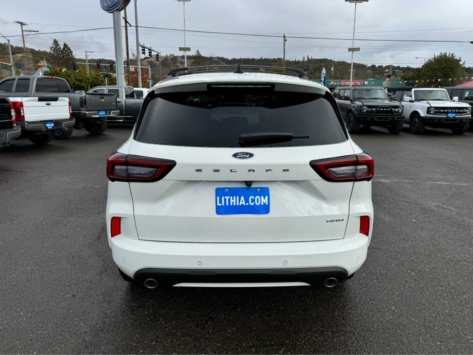 2024 Ford Escape ST-Line Elite photo 4