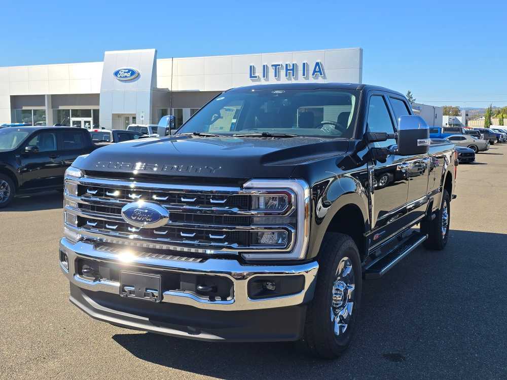 2026 Ford F-350 Super Duty Lariat's photo