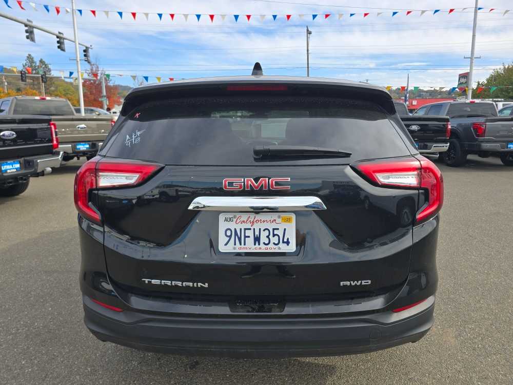 2024 Gmc Terrain SLE photo 2