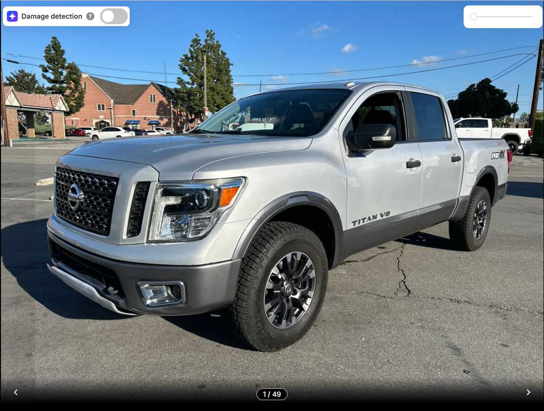 2018 Nissan Titan PRO-4X's photo
