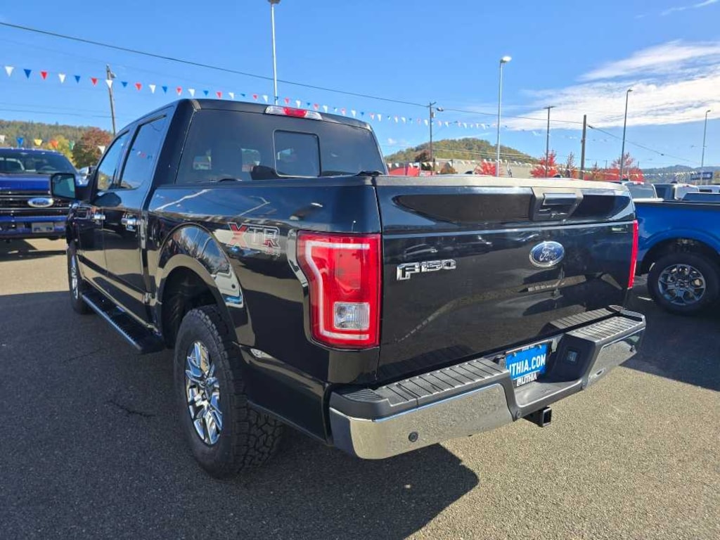 Used 2017 Ford F-150 XLT Truck SuperCrew Cab