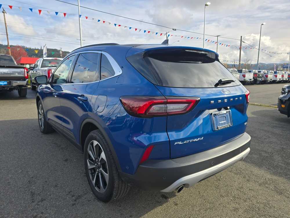 2023 Ford Escape Platinum photo 3