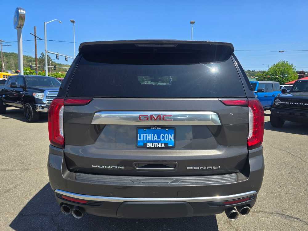 2021 Gmc Yukon XL Denali photo 4