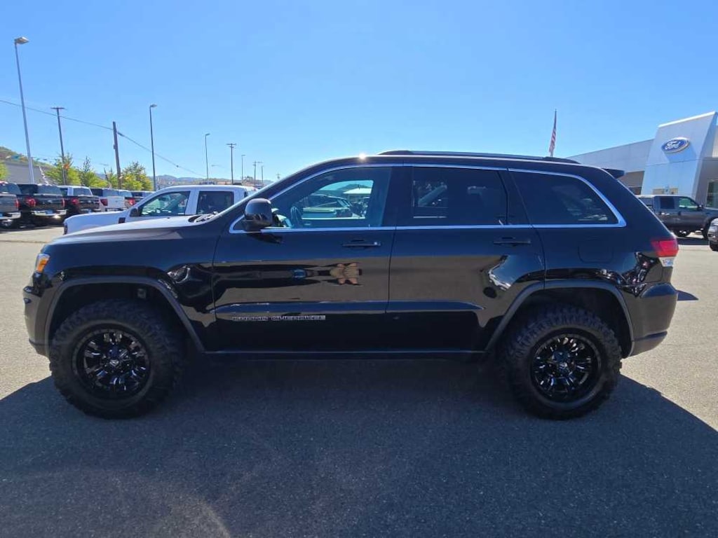 Certified 2020 Jeep Grand Cherokee Laredo SUV