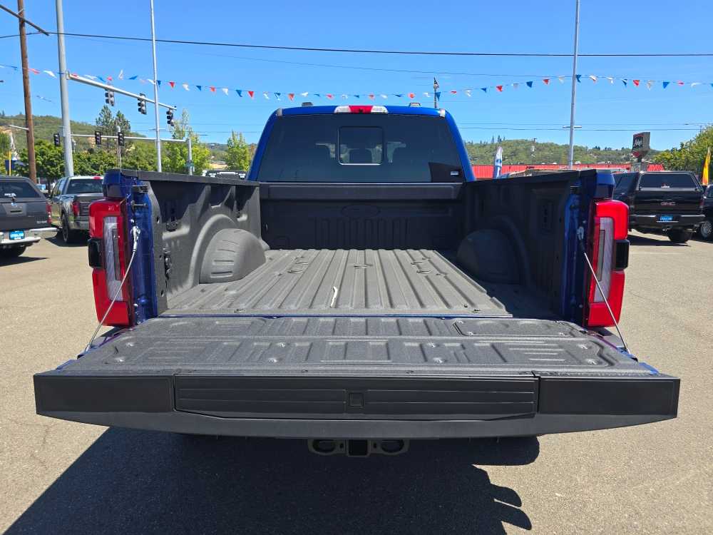 2026 Ford F-350 Super Duty Platinum - Photo 21
