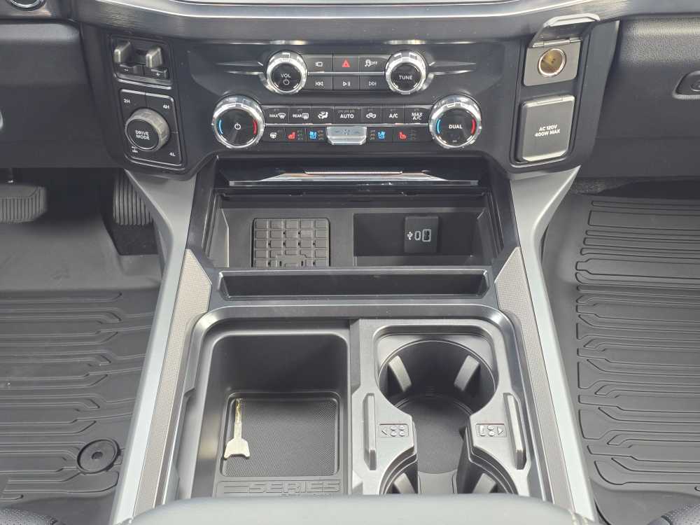 2026 Ford F-250 Super Duty Lariat - Photo 13