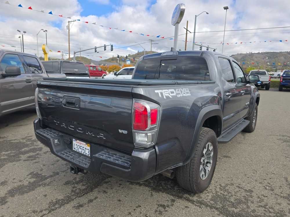 2021 Toyota Tacoma TRD Double Cab photo 4