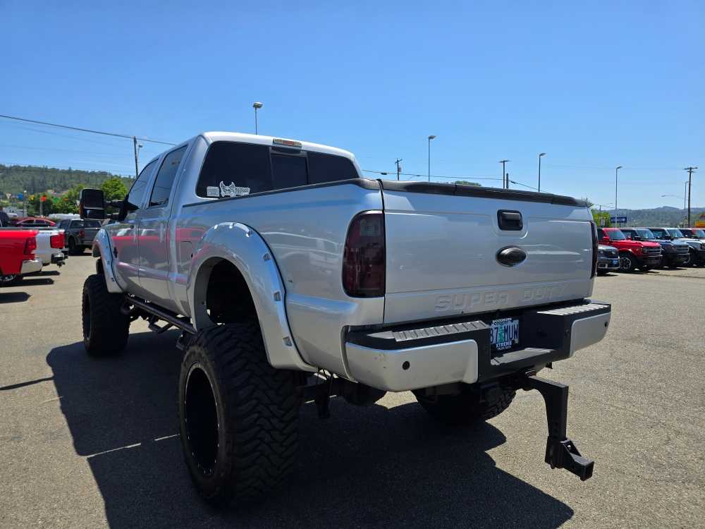Used 2014 Ford F-350 Super Duty Lariat with VIN 1FT8W3BTXEEA18672 for sale in Roseburg, OR