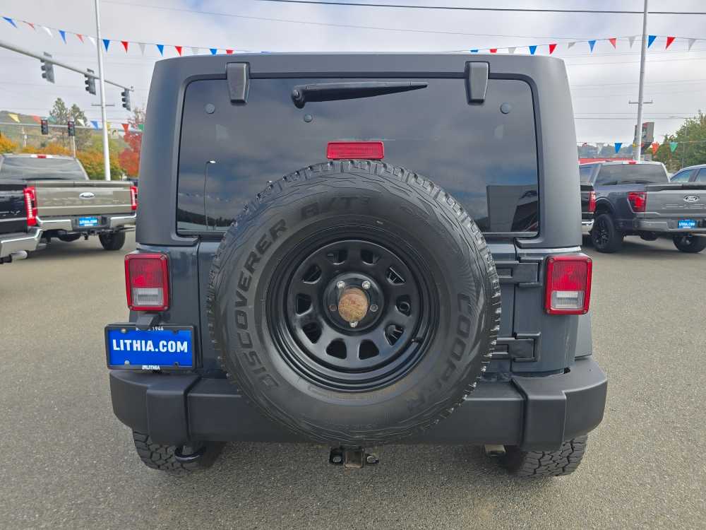 2016 Jeep Wrangler Sport photo 4