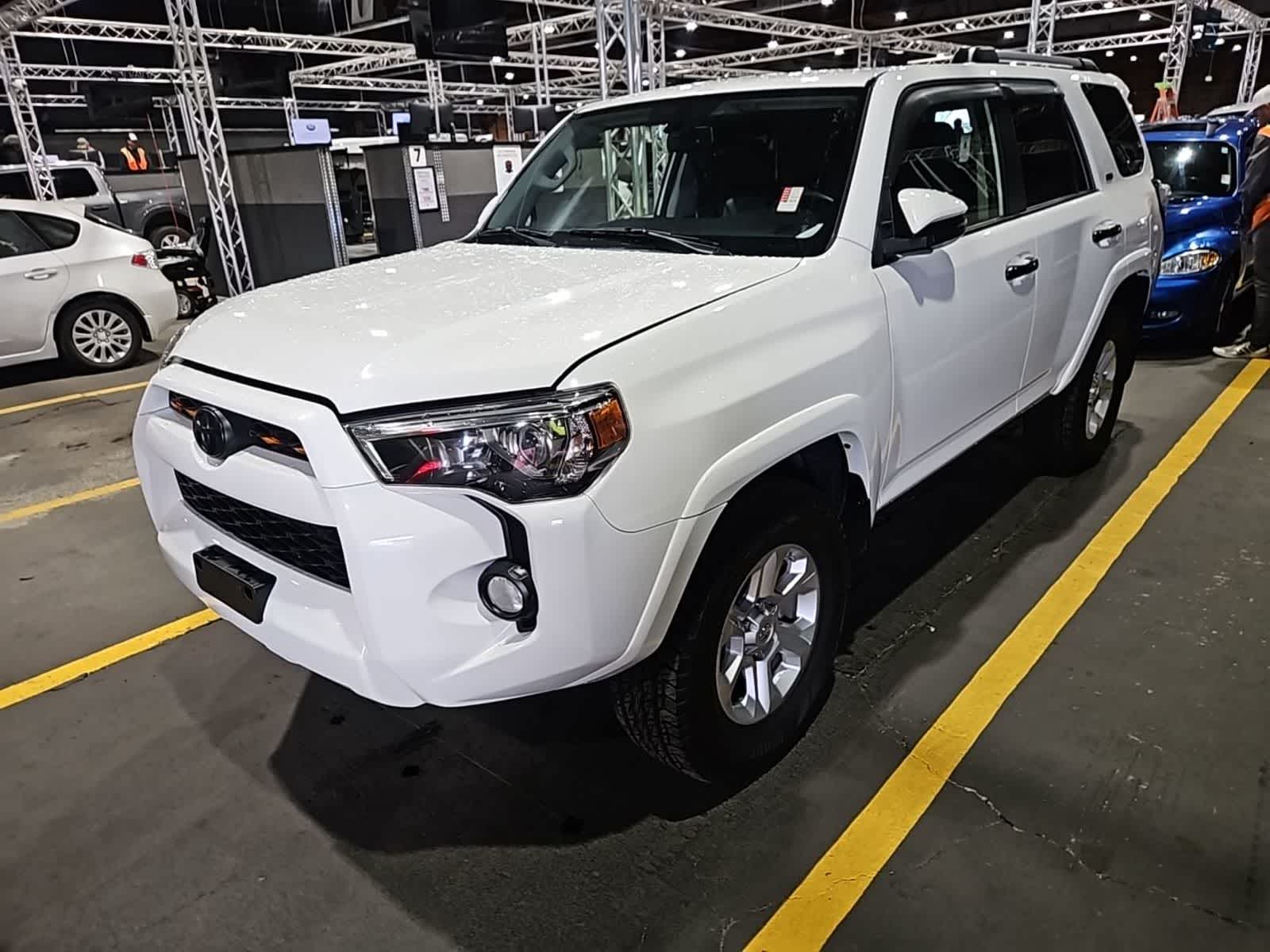 2019 Toyota 4Runner SR5 Premium 4x4 V6's photo