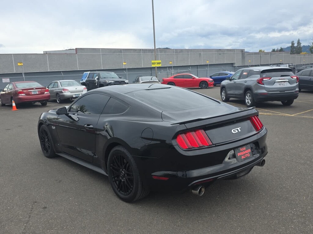 Used 2017 Ford Mustang GT Coupe
