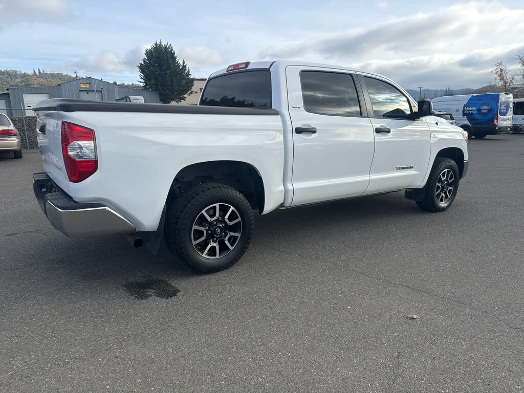 Used 2016 Toyota Tundra SR5 Truck CrewMax