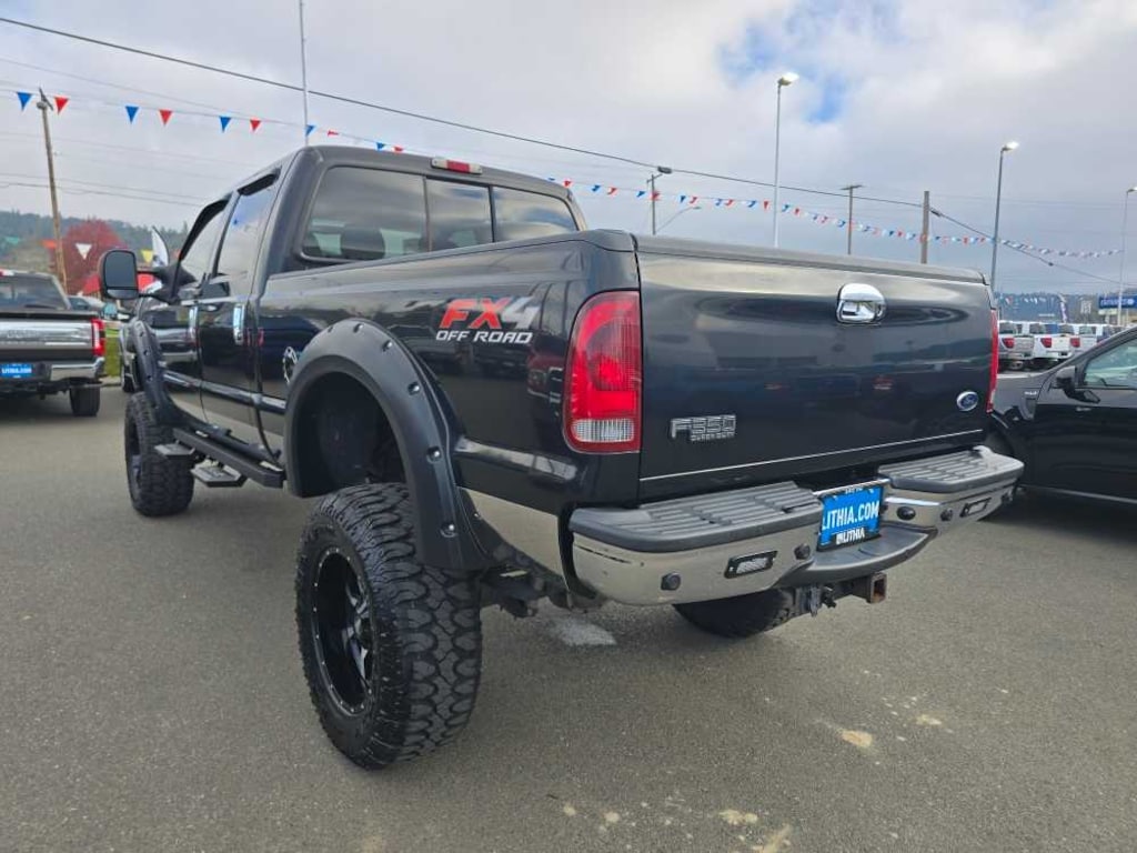Used 2004 Ford F-350 XLT Truck Crew Cab