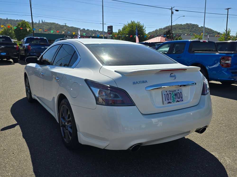 Used 2014 Nissan Maxima S with VIN 1N4AA5AP9EC430647 for sale in Roseburg, OR