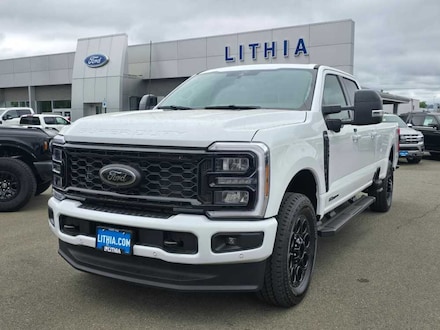2025 Ford Super Duty F-350 SRW Lariat Truck