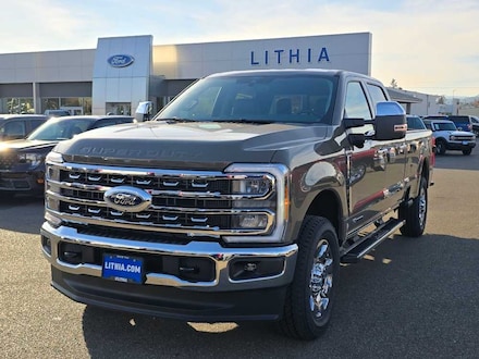 2026 Ford Super Duty F-350 SRW Lariat Truck