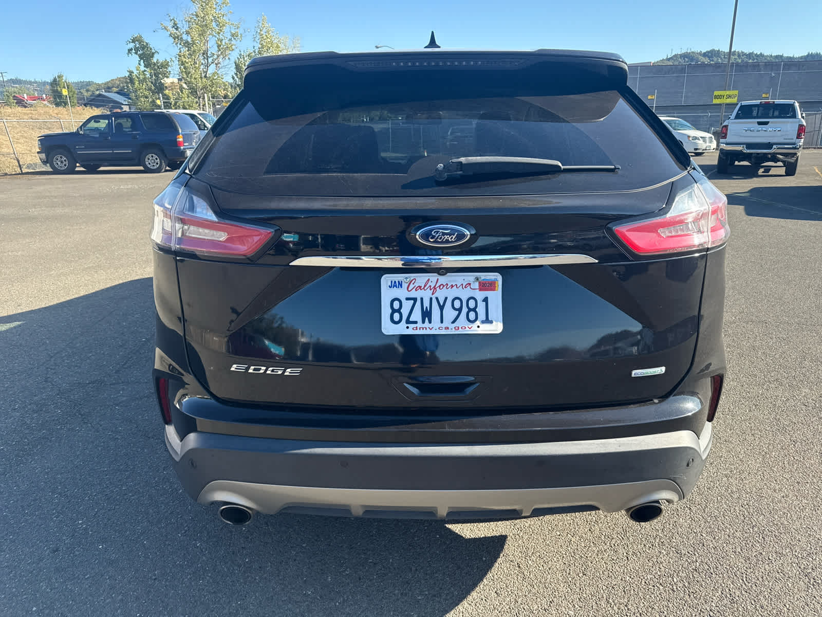 2020 Ford Edge Titanium photo 4