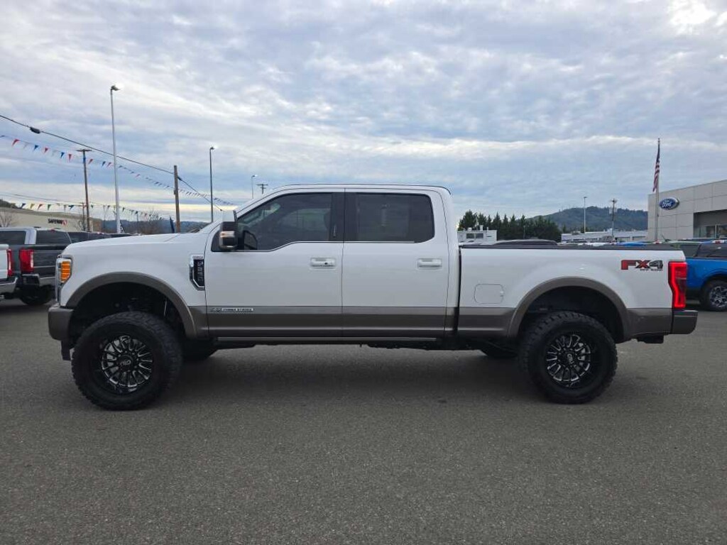 Certified 2019 Ford F-250 King Ranch Truck Crew Cab