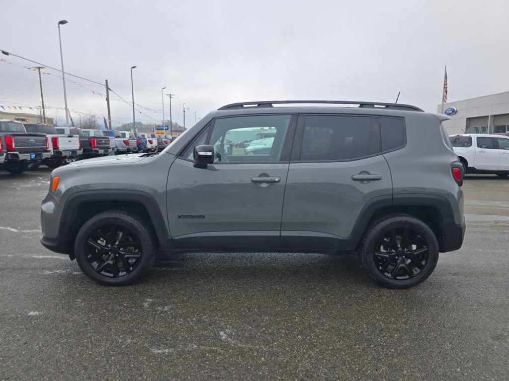 Certified 2022 Jeep Renegade Altitude SUV
