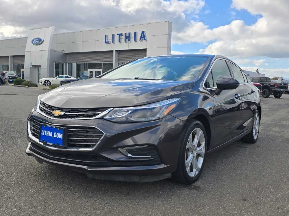 2017 Chevrolet Cruze Premier's photo