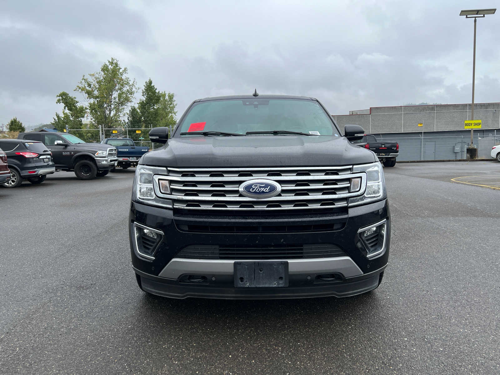 Used 2021 Ford Expedition Limited with VIN 1FMJK2AT6MEA26433 for sale in Roseburg, OR