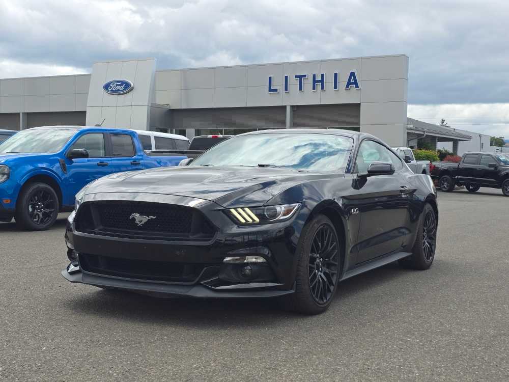 2017 Ford Mustang GT Coupe's photo