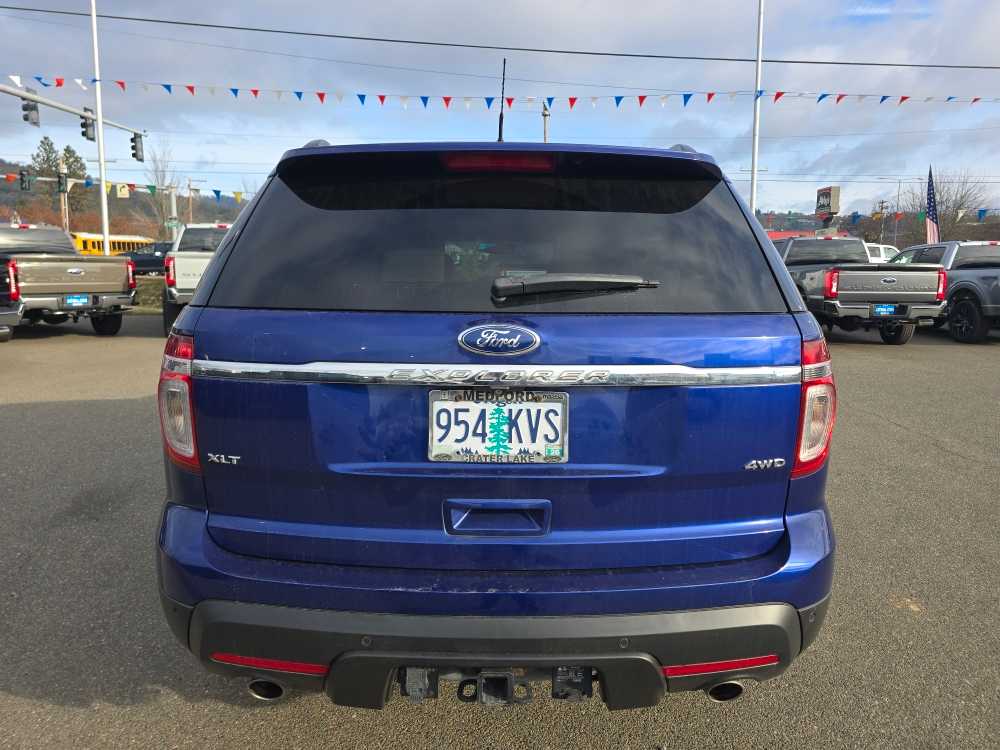 2015 Ford Explorer XLT photo 4