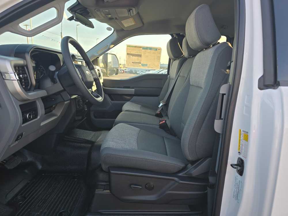 2026 Ford F-250 Super Duty XLT - Photo 10