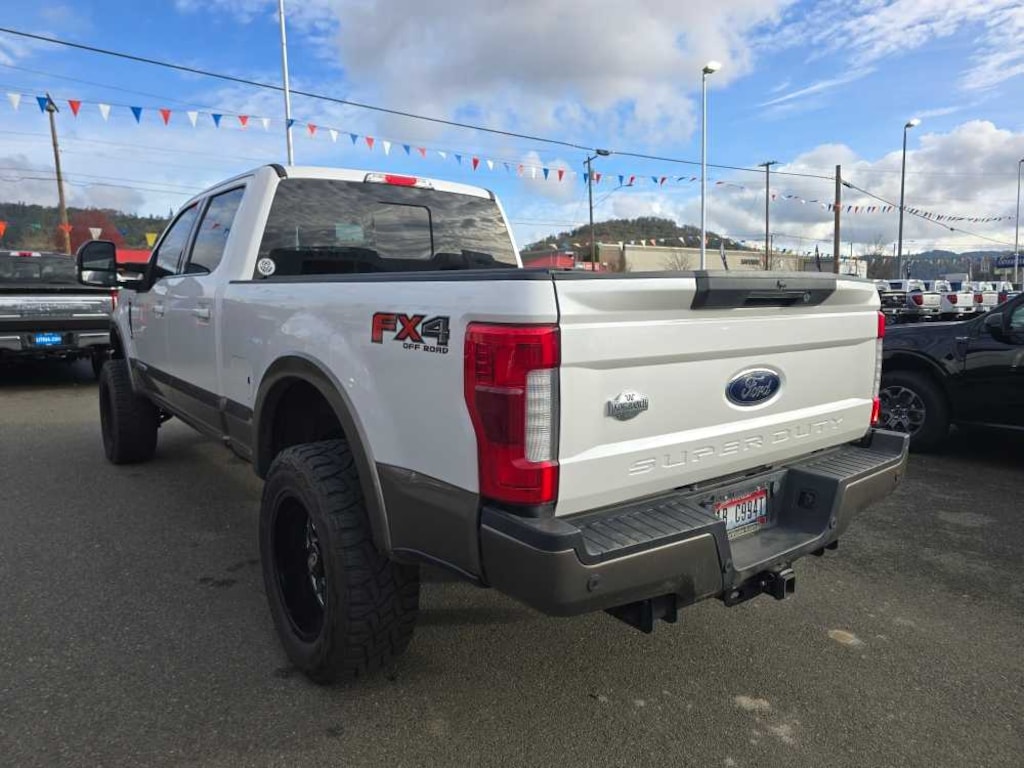 Certified 2019 Ford F-250 King Ranch Truck Crew Cab