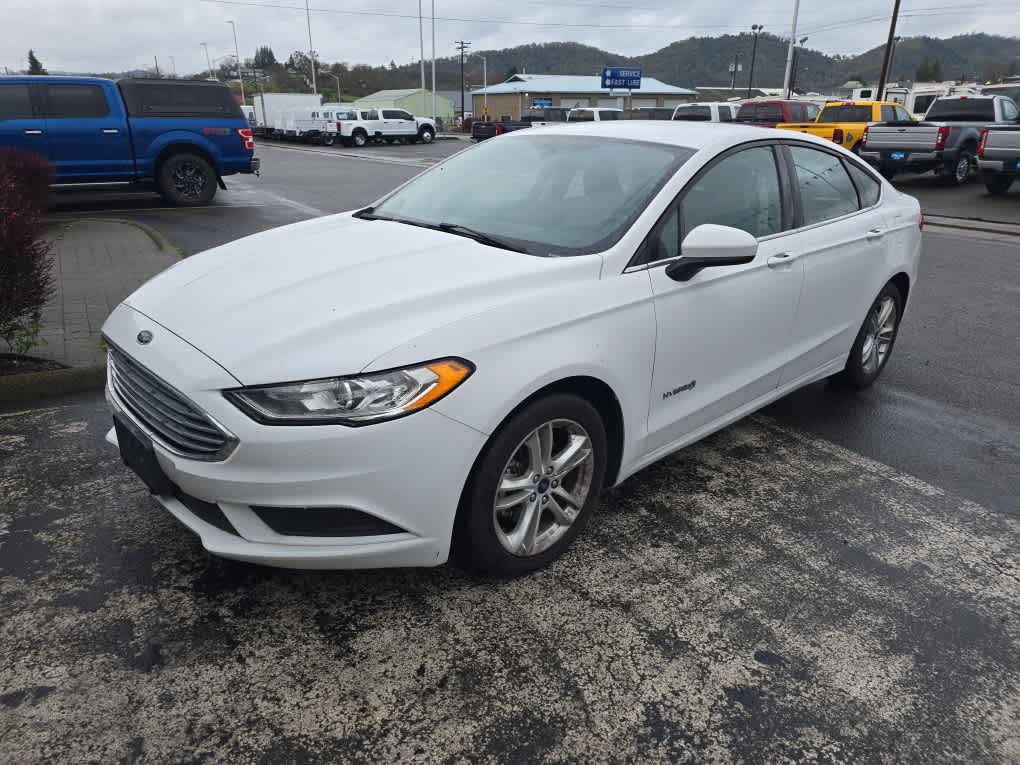 2018 Ford Fusion Hybrid S's photo