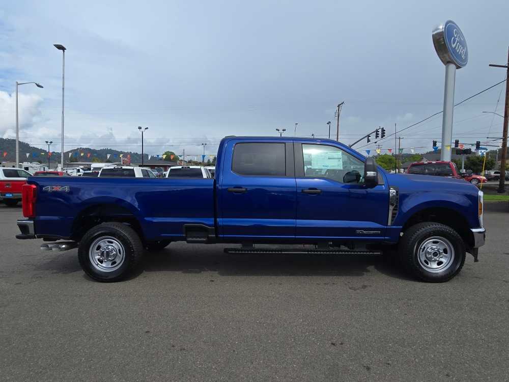 2026 Ford F-350 Super Duty XL - Photo 6