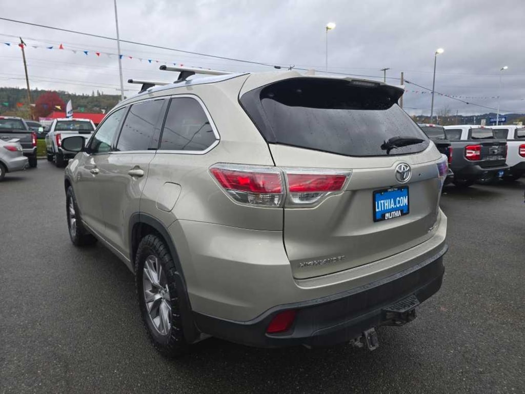 Used 2015 Toyota Highlander XLE SUV