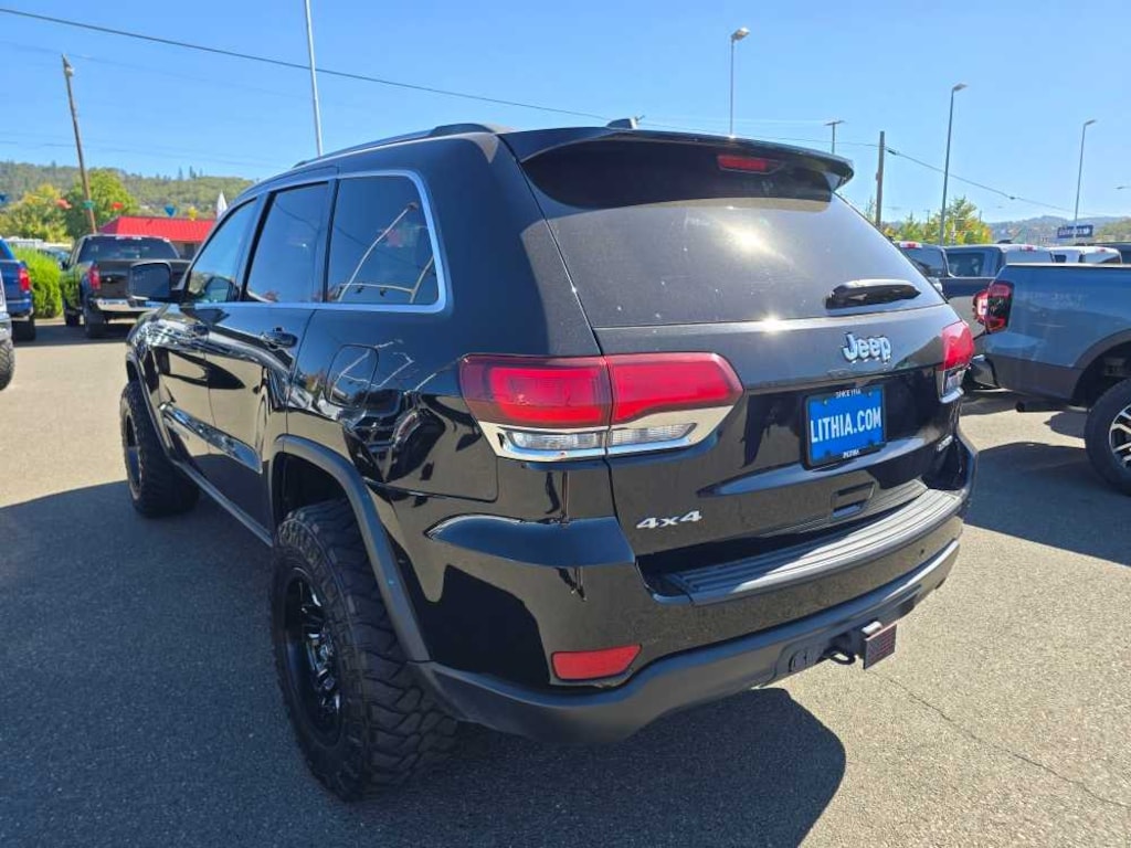 Certified 2020 Jeep Grand Cherokee Laredo SUV