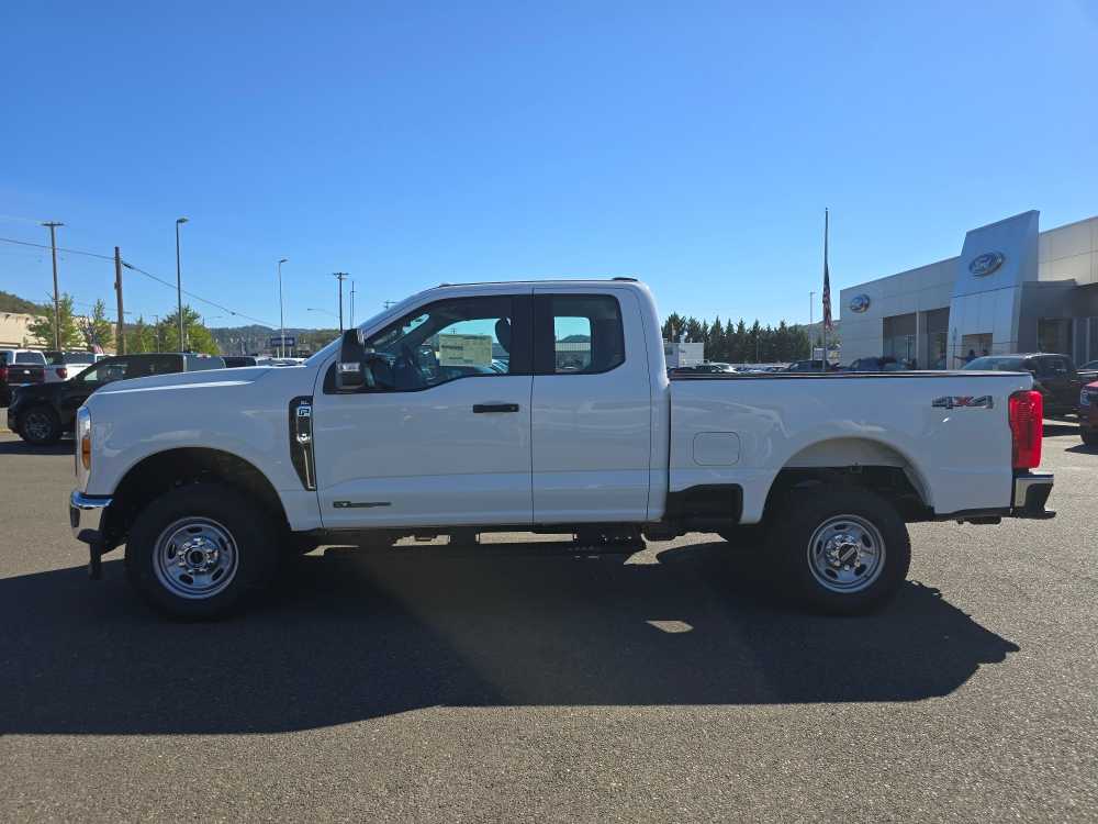 2026 Ford F-250 Super Duty XL - Photo 2