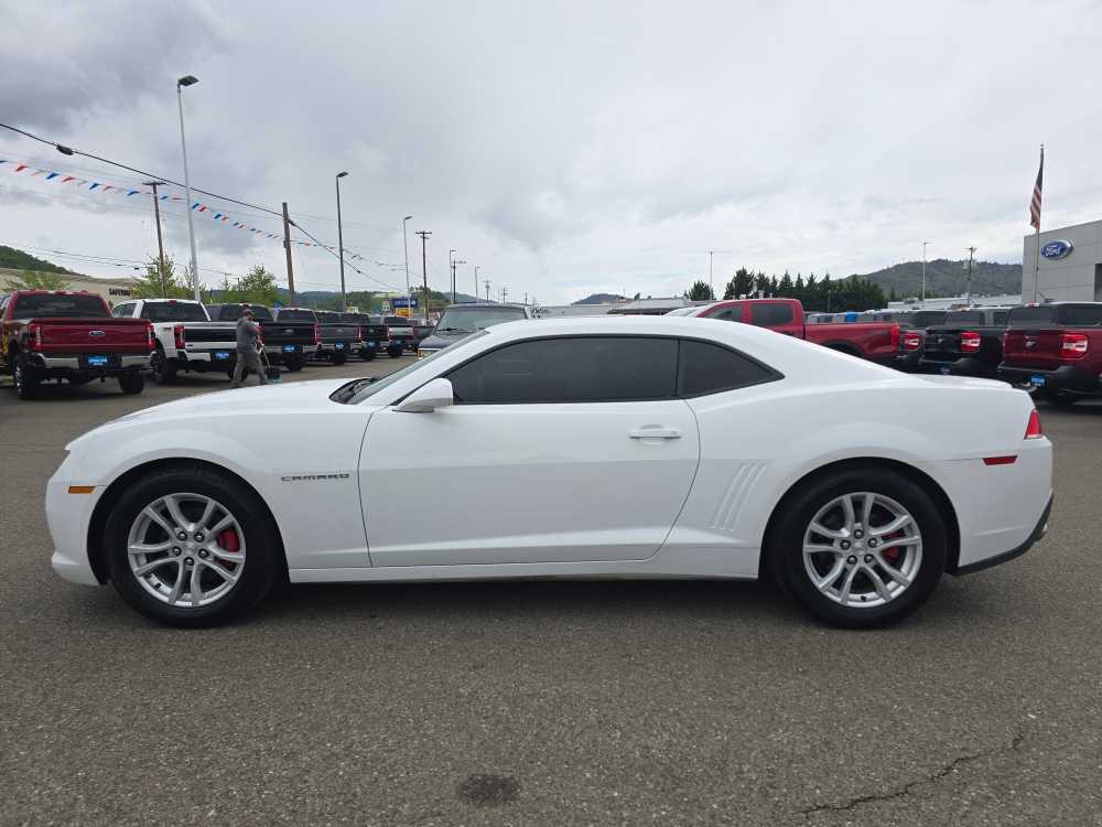 Used 2015 Chevrolet Camaro 2LS with VIN 2G1FB1E3XF9299971 for sale in Roseburg, OR