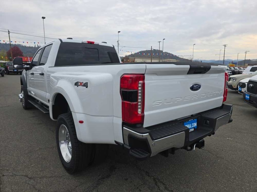New 2026 Ford Super Duty F-450 DRW XL Truck