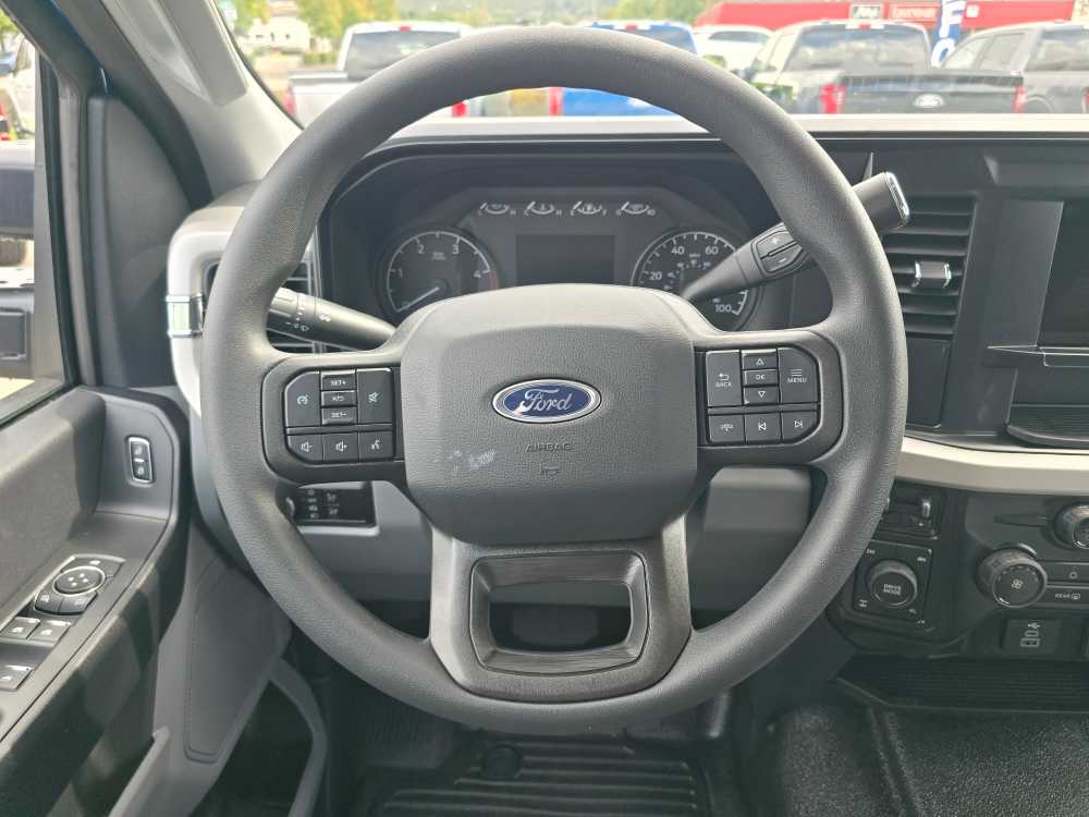 2026 Ford F-350 Super Duty XL - Photo 12