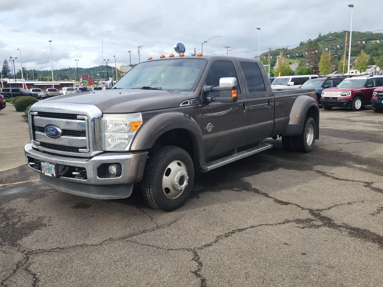 2015 Ford F-350 Lariat 4x4 Crew Cab 172-In DRW's photo