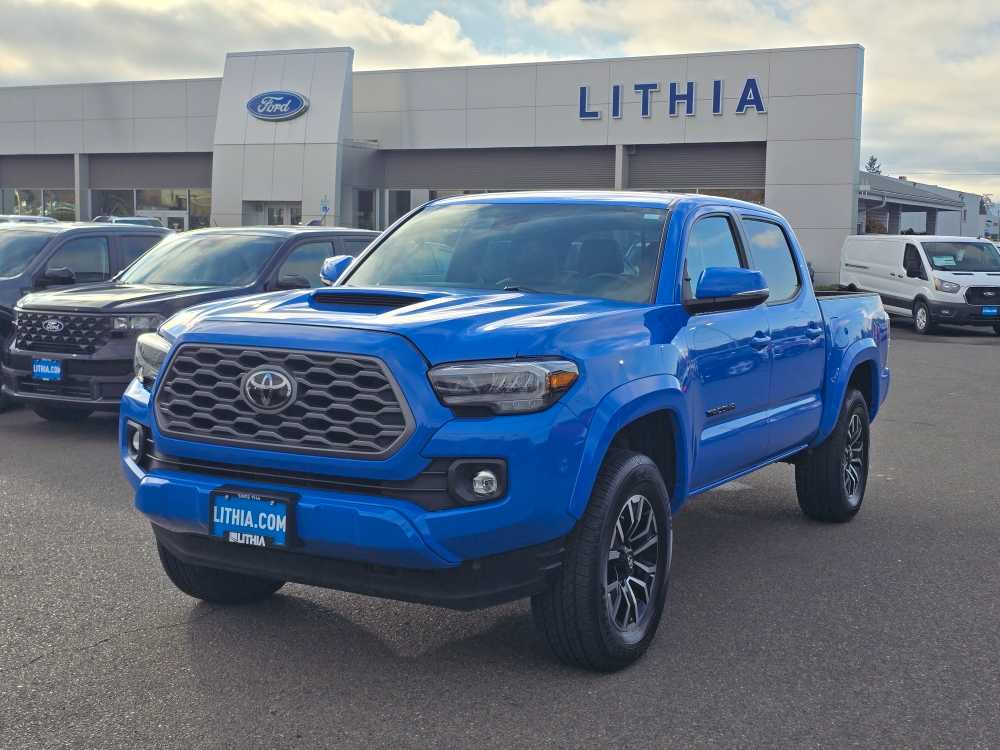 2021 Toyota Tacoma TRD Sport's photo