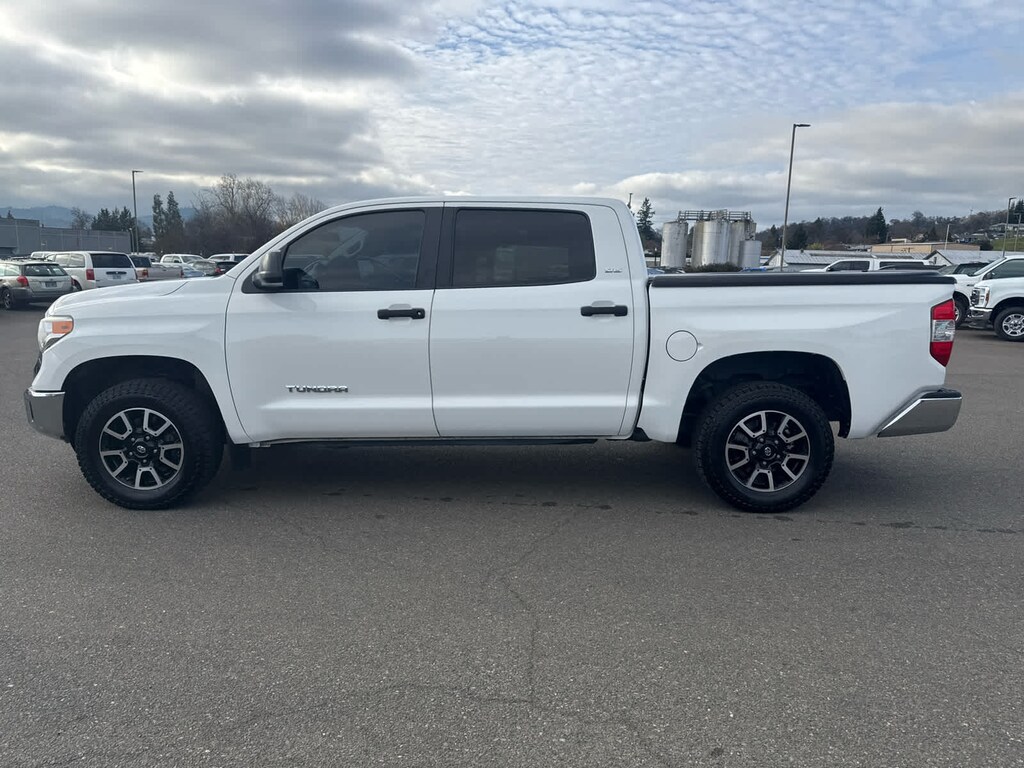 Used 2016 Toyota Tundra SR5 Truck CrewMax