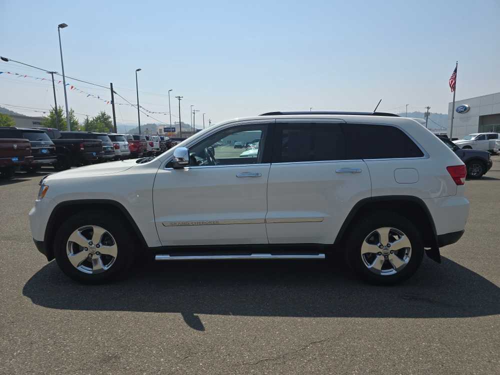 Used 2012 Jeep Grand Cherokee Limited with VIN 1C4RJFBG8CC276043 for sale in Roseburg, OR
