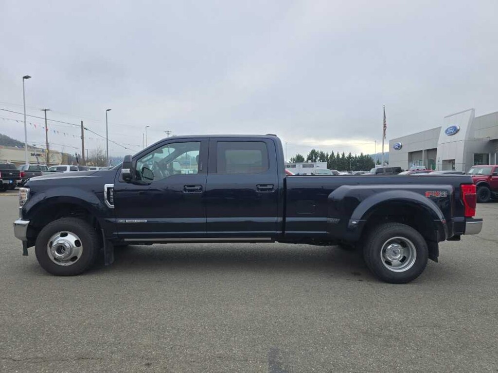 Certified 2022 Ford F-350 Lariat Truck Crew Cab