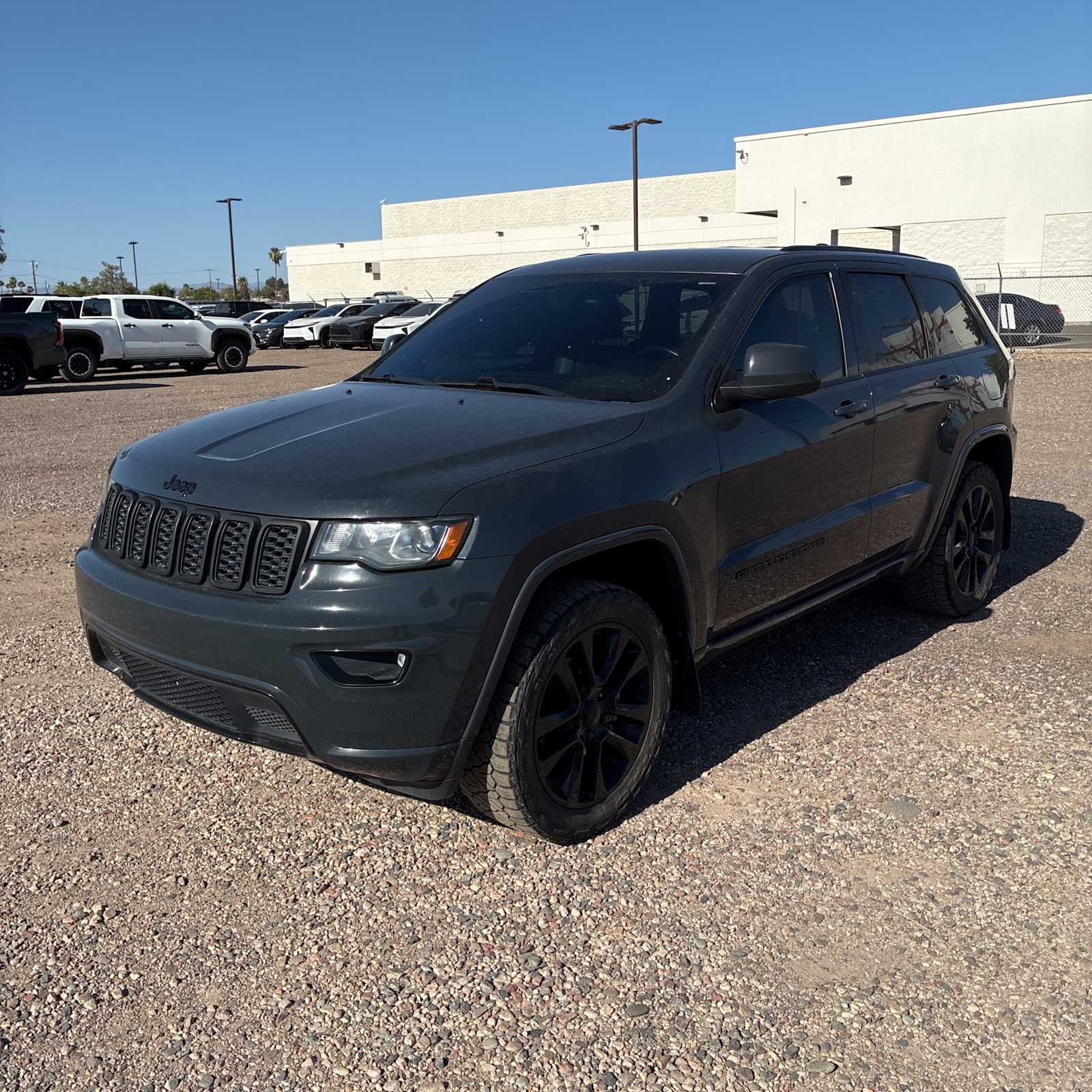 2017 Jeep Grand Cherokee Altitude 4WD's photo