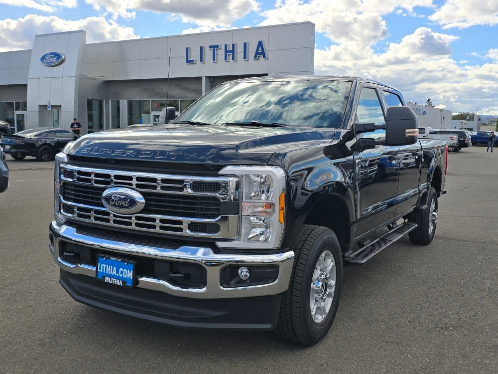 2026 Ford F-350 Super Duty XLT's photo