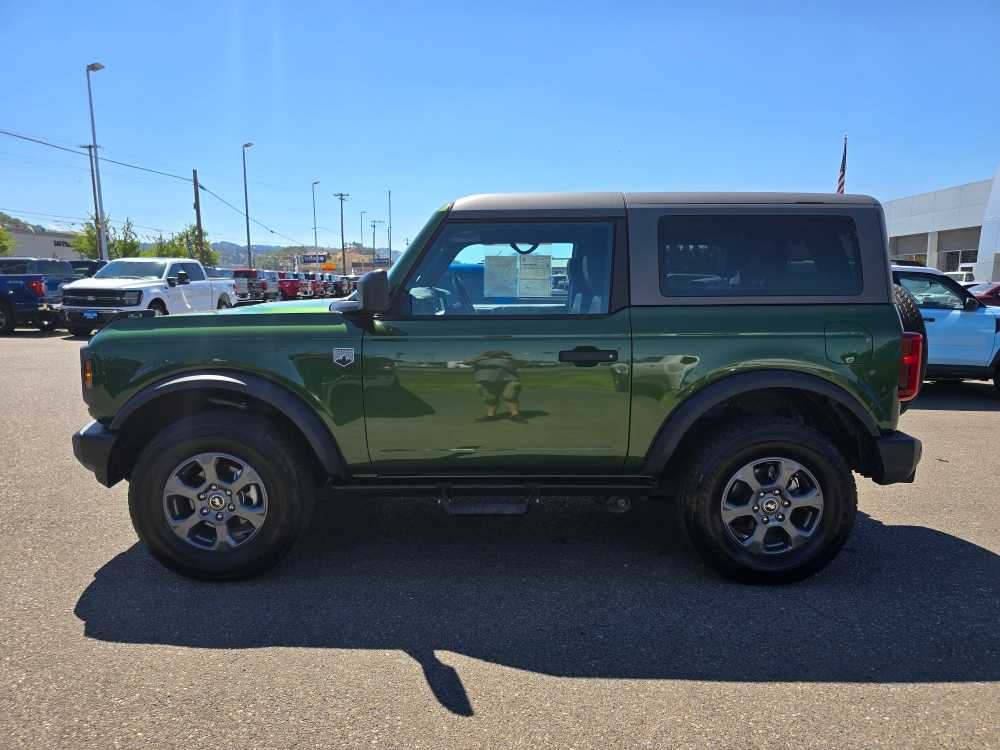 2024 Ford Bronco Big Bend photo 2