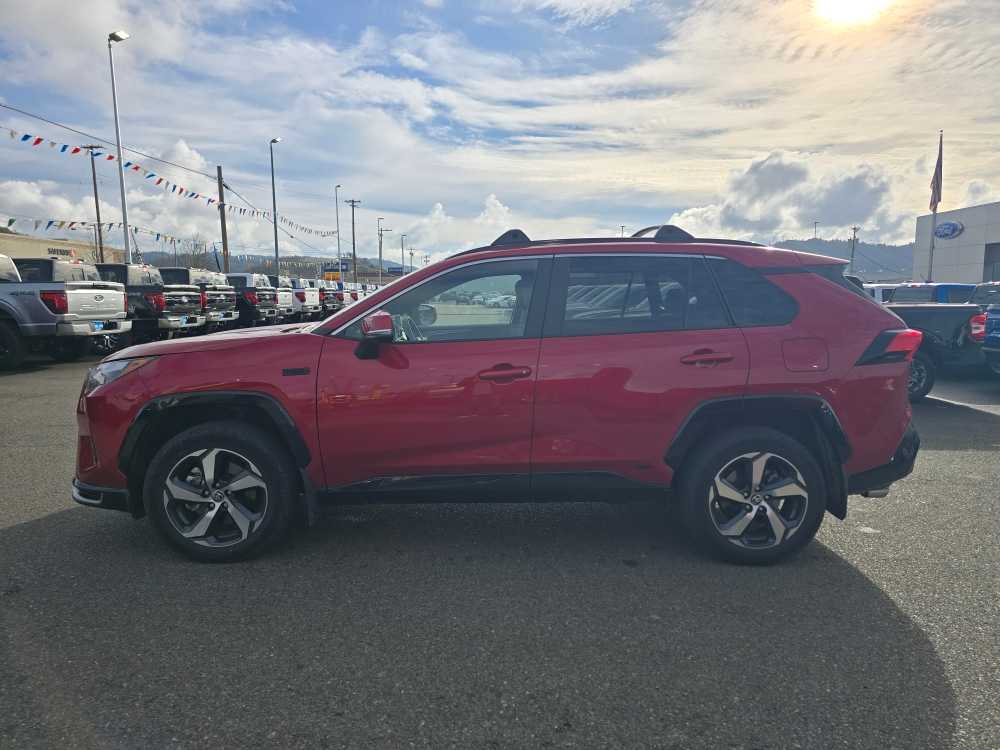 Certified 2024 Toyota RAV4 SE with VIN JTMAB3FV0RD183277 for sale in Northfield, Minnesota