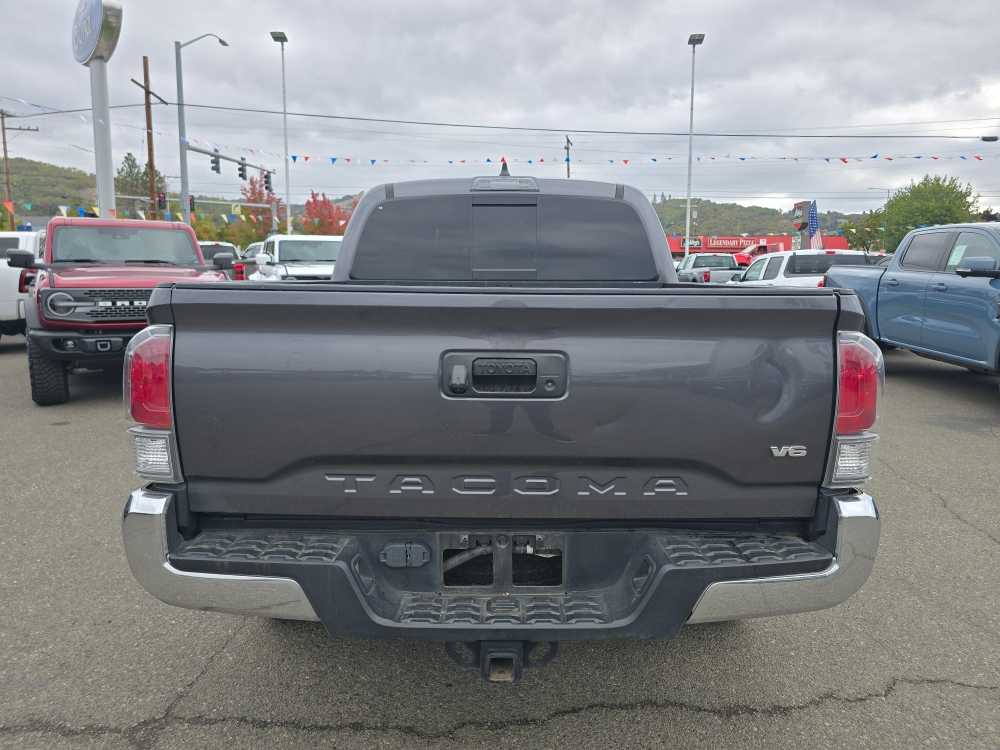 2022 Toyota Tacoma TRD Double Cab photo 4